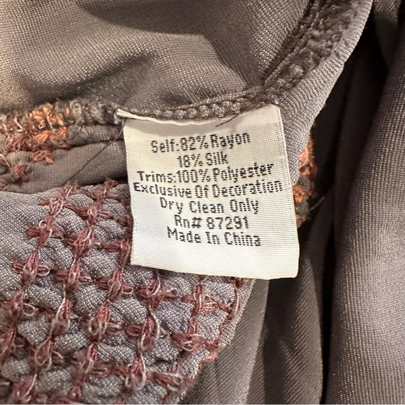 Embroidered Johnny Was Gray Blue and Coral Pink Women's Velvet Top - Picture 14 of 16